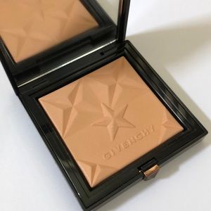Givenchy Les Samson’s Healthy Glow Powder #1